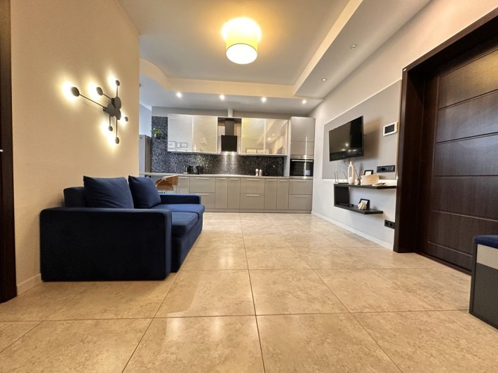 Аренда 3х комнатнатная жк Панорама - фото 1