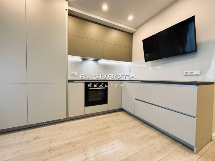 2.к. студия ЖК Палермо 55 м2 Центр Кирова Новострой Женева К12 - фото 1