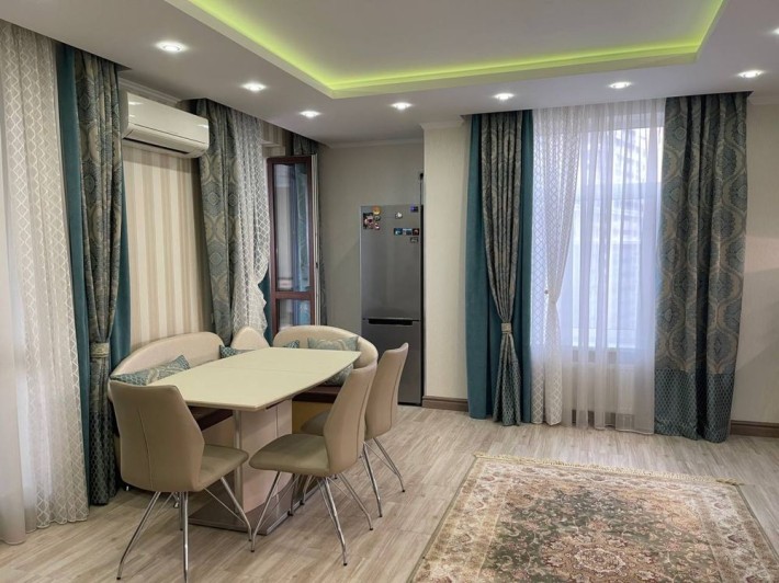 Оренда 1 к квартири, Гарден сіті, біля Цирку та Палацу Україна - фото 1