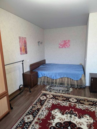 Перша здача 1-но кім. вул. Небесної Сотні євроремонт, нові меблі - фото 1