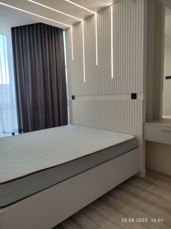 Сдам 83м2 Студию с двумя спальнями в ЖК Рыбинский - фото 1