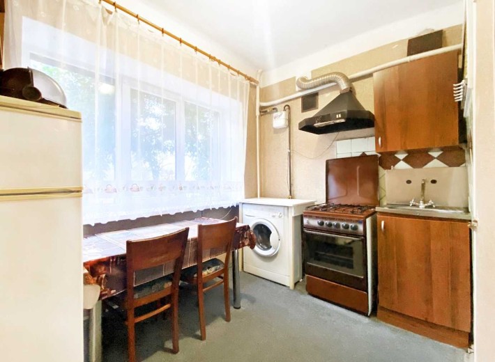 1 кім в ЦЕГЛІ район НАУКИ (ГАГАРІНА) (718013) - фото 1