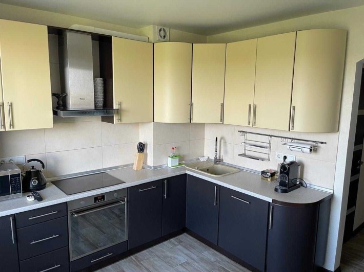 Оренда 2к квартири 15хв до метро Почайна по вул. Білицька 18 - фото 1