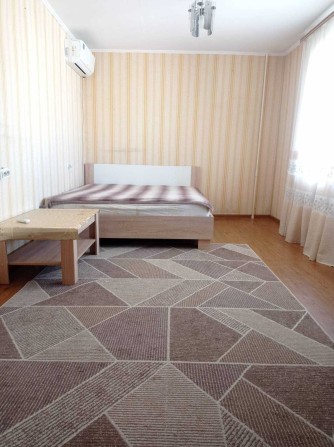 + Сдам 1 ком. квартиру ул.Водограйная р-н Ромакса 6000 гр+ком.усл. - фото 1