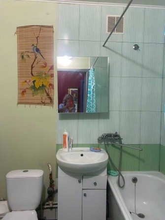 Здам 1 кім, район Глобала, чешка, 10 тис. - фото 1