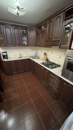 2-кімнатна з окремими кімнатами та власним паркомісцем - фото 1