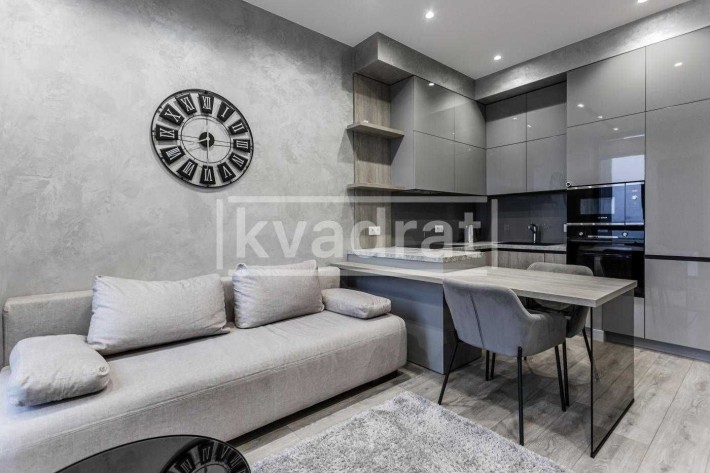 Аренда 2к квартиры 50м2 ЖК "Chicago" улица Антоновича 44 центр Киев - фото 1