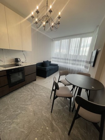 Оренда, перша здача, ЖК Медовий, Кадетський гай, 10,  1 к.кв. 41 кв.м - фото 1