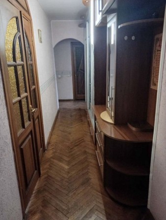 Центр міста, 2 окремі кімнати, лоджія, автономне опалення - фото 1