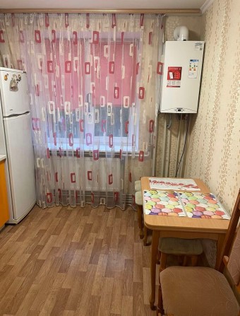 Здам трьох кімнатну квартиру на Крошні з автономкою - фото 1