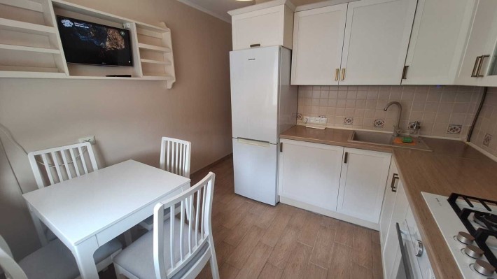 вул. Костя Левицького,оренда двокімнатної квартири в центрі - фото 1