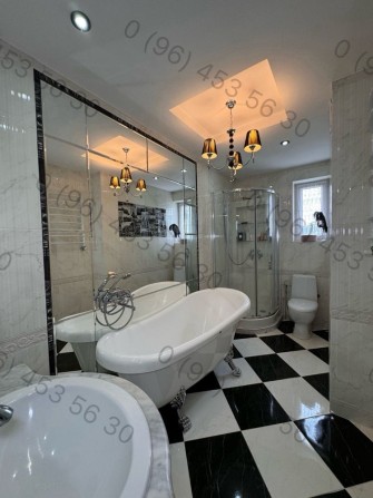 Оренда 3-кімнатної квартири поруч з парком - фото 1