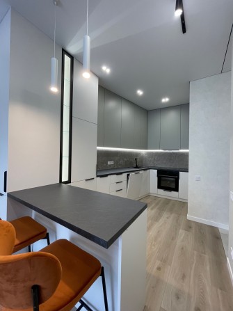 Оренда 2 кімнатної квартири ЖК Вежа вул Б Хмельницького Перша здача - фото 1