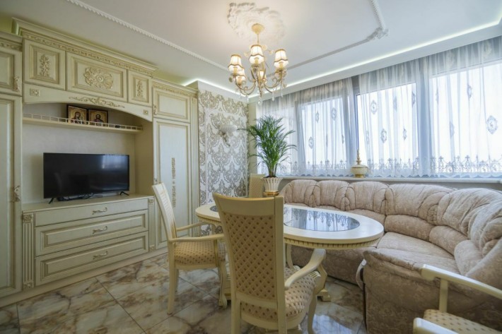 Терміново!2х кімнатна 90 кв м  Obolon Residence . Без комісії. м. Мінс - фото 1