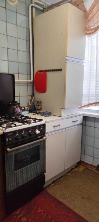 Оренда 2-х.кім.квартири по Корольова для 2-х хлопців на місяць-два - фото 1