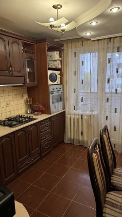 Здаю двокімнатну квартиру - фото 1