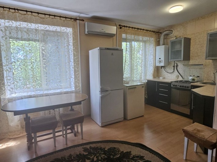 Оренда 2-кімнатної квартири в центрі - фото 1