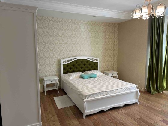 Пропоную в оренду квартиру по вулиці Похила ( бічна Героїв Майдану )