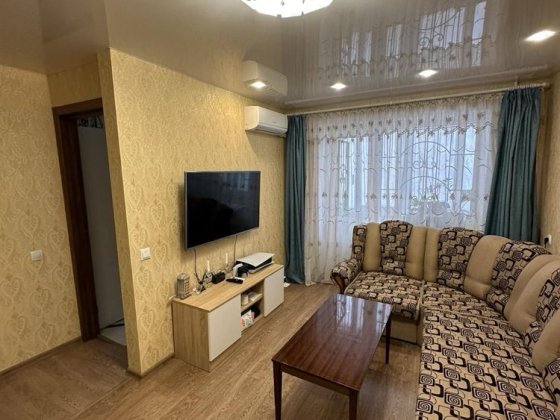 Сдам 2х ком квартиру в центре! Днепр