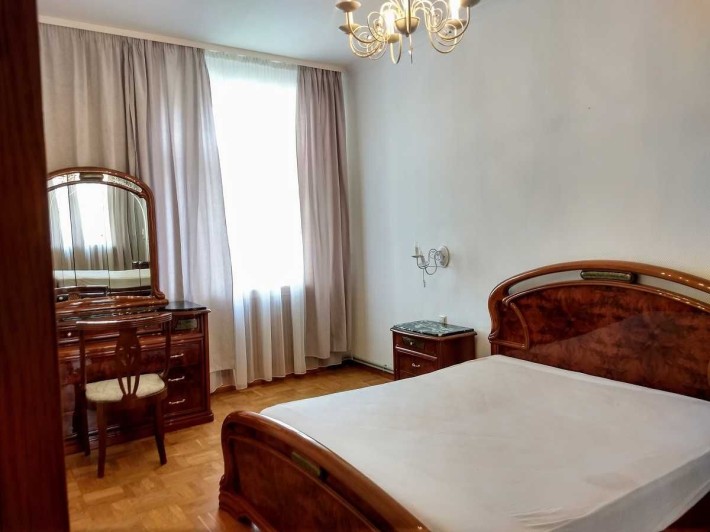 Оренда 3-кімнатної квартири Золоті Ворота Хрещатик Прорізна 10 - фото 1