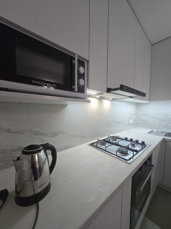 Оренда 2 кімн квартири пр. Черв. Калини  , навпроти Макдональдсу. - фото 1