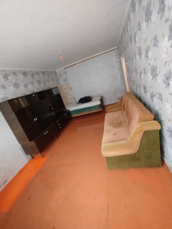 Сдам 1 комнатную квартиру по ул.Энтузиастов, 3 этаж - фото 1