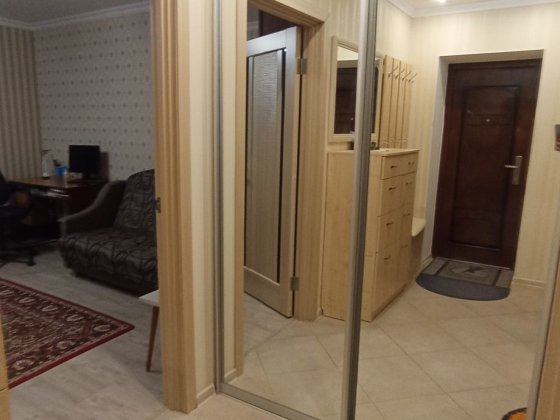 Сдаю 2 к/к ост Арка/в Корабельном р-не,первый этаж Николаев