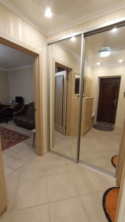 Сдаю 2 к/к ост Арка/в Корабельном р-не,первый этаж - фото 1