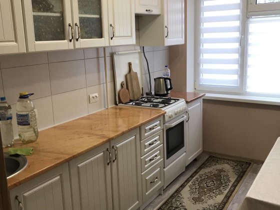 Сдаю уютную 3 к/к ул.Олега Ольжича,третий этаж Николаев