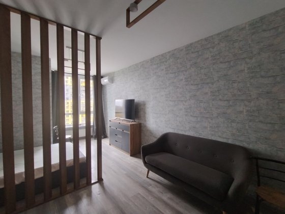 Здається 1к квартира-студія на довготривалий термін в ЖК Медовий Київ