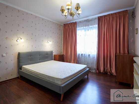 Оренда 3к. квартири 101 кв.м 7-й поверх Драгоманова 31Б, метро Позняки Київ