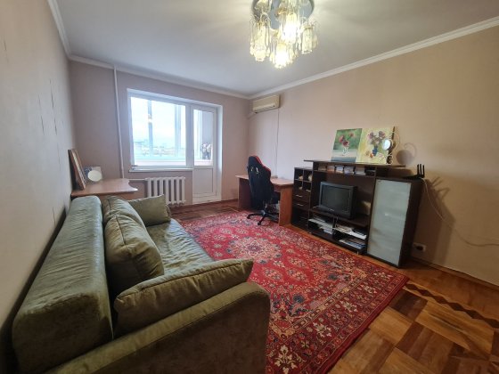 Оренда біля метро Нивки 2 кім роздільні вул Рене Декарта 5 Киев