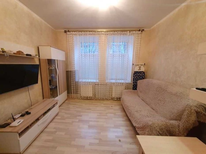 Сдаётся 2-х комнатная квартира на ул.Короленко , 27 - фото 1