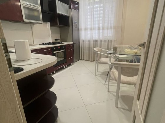 Квартира для оренди з гаражем Николаев