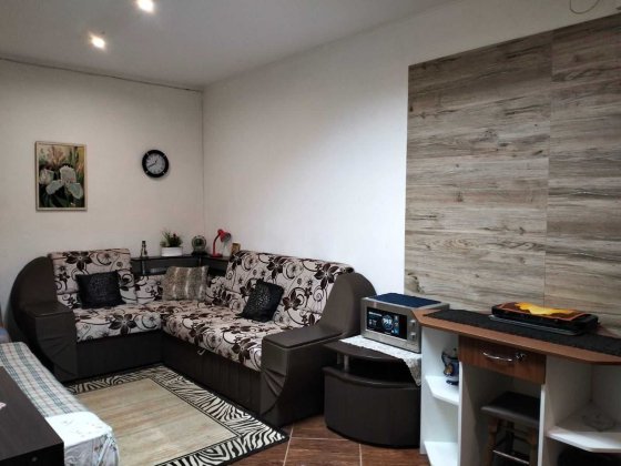 Оренда однокімнатної квартири з ремонтом, на вул. Повітряна. Львов