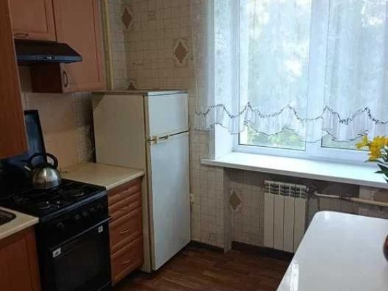 Здам 2кімн. квартиру в районі пр. Металлургів