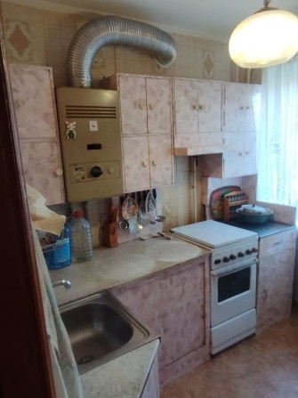 Сдаю 2к/кв ЮТЗ ул.Молодогвардейская 3/5,мебель,техника 5000 - фото 1