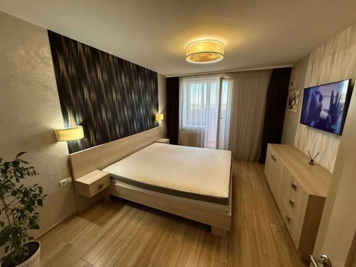 Оренда 3-к квартири   Січових Стрільців Центер - фото 1