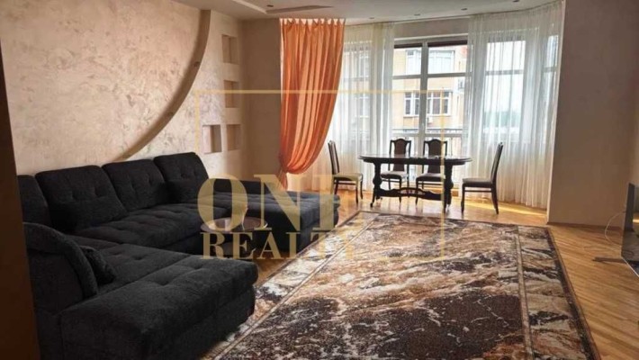 Довгострокова оренда 3к Печерськ, Авторський дизайн, ПАРКОМІСЦЕ, БЕЗ%% - фото 1