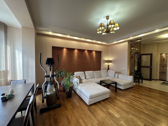 ОРЕНДА 3-х кімнатної, Несторівський пров., Золоті Ворота, Контрактова Київ