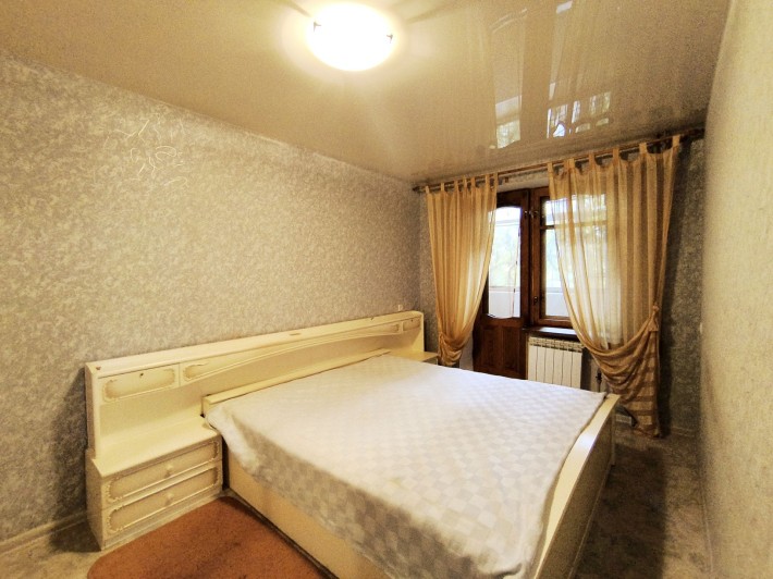 Хорошая 2-х комнатная квартира внизу ул. Рабочей - фото 1