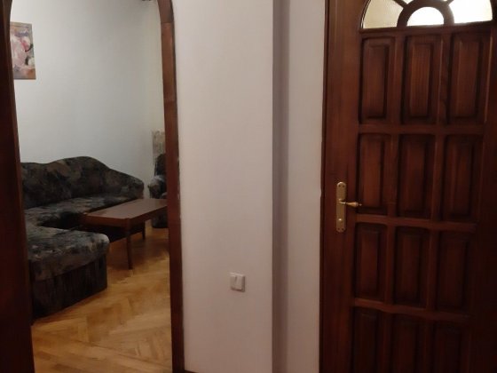 СДАЕТСЯ КВАРТИРА Студия! В самом центре города.