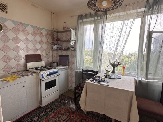 Здам 2 кімнатну квартиру по вул. Хортицьке шосе