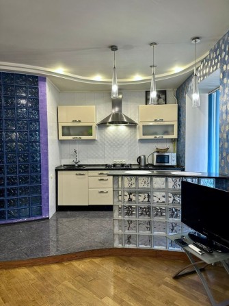 Сдам квартиру на Дерибасовской длительно - фото 1