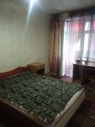 Сдаю 2 ком кв Баштанский рынок - Космонавтов, раздельные комнаты - фото 1