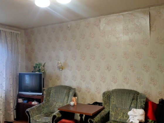 Продам 2-комнатную квартиру на Осипенковском микрорайоне