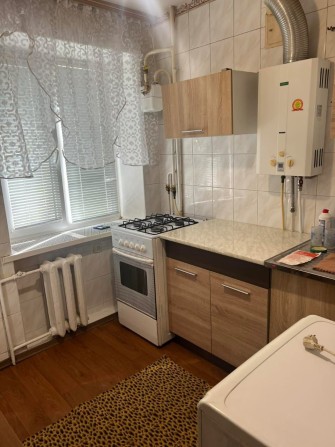 Срочная аренда 2к квартиры на 1 Линии - фото 1