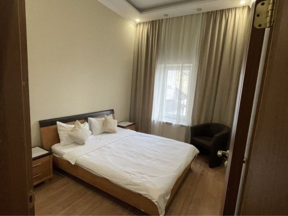 Сдам двухкомнатную квартиру в центре Одесса