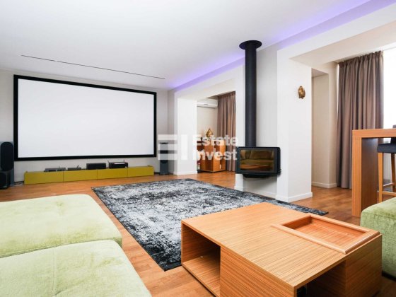 Оренда 2-рівневої квартири з власним кінотеатром, спортзалом та лазнею Київ