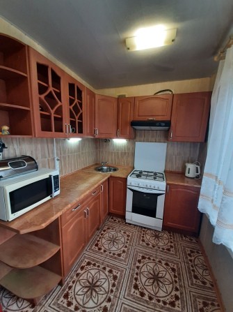 Сдам 3-х комнатную квартиру по ул. Бульвар Строителей. - фото 1